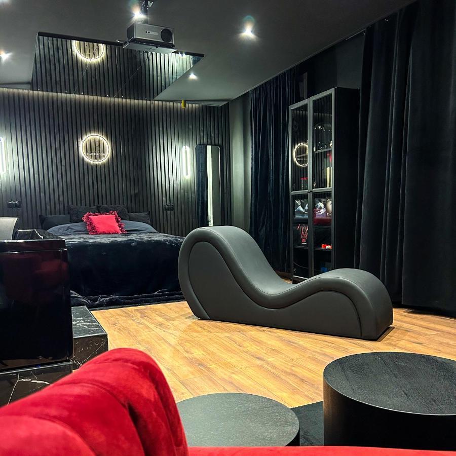Blackroom Suite De Luxe 50 Nuances De Grey El Havre Exterior foto